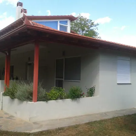 80 Sq.m. Sunny Top Floor Entire Limin Litochorou