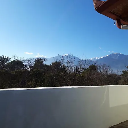 80 Sq.m. Sunny Top Floor Entire Apartment