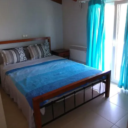 80 Sq.m. Sunny Top Floor Entire Limin Litochorou